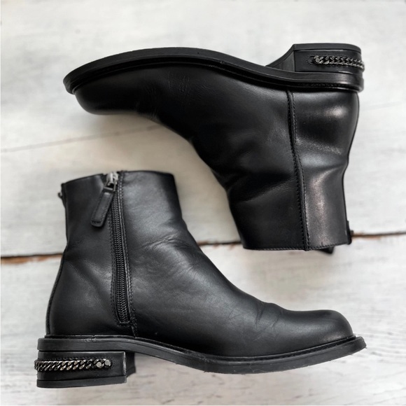 Aquatalia Addison Black Leather Chain Ankle Boots (Size 8) $595 Retail Italy - Picture 13 of 16